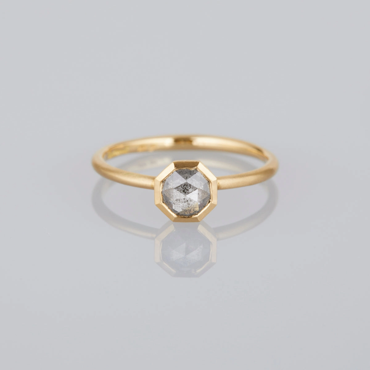 0.45 Carat One-of-a-Kind Salt and Pepper Gray Diamond Ring | GDR58-OOAK