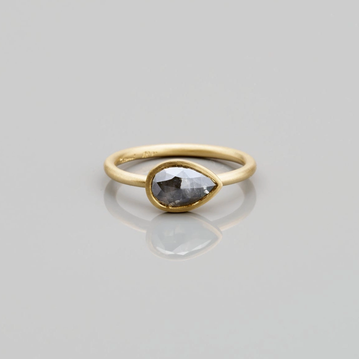 0.92 Carat One-of-a-Kind Rose Cut Salt & Pepper Diamond Ring | DR162-OOAK