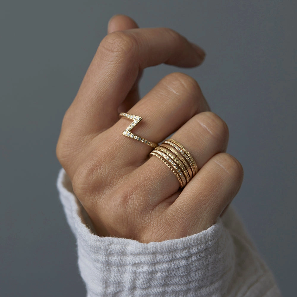 1.3mm Herringbone Band | R7301