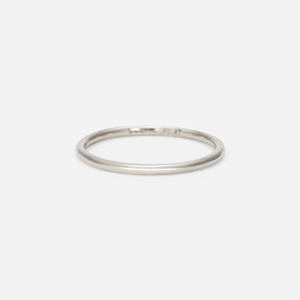 1.4mm Classic Polished Band | R10401