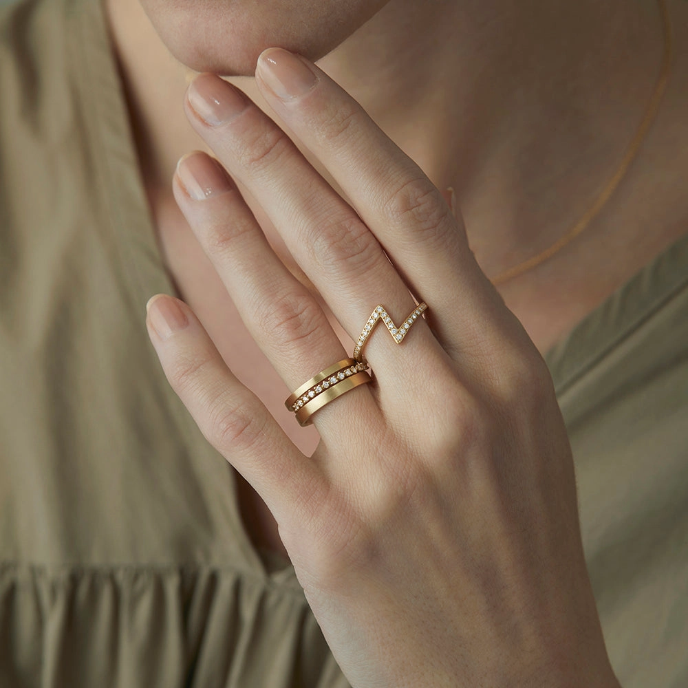 1.8mm Minimalist Band | R11902