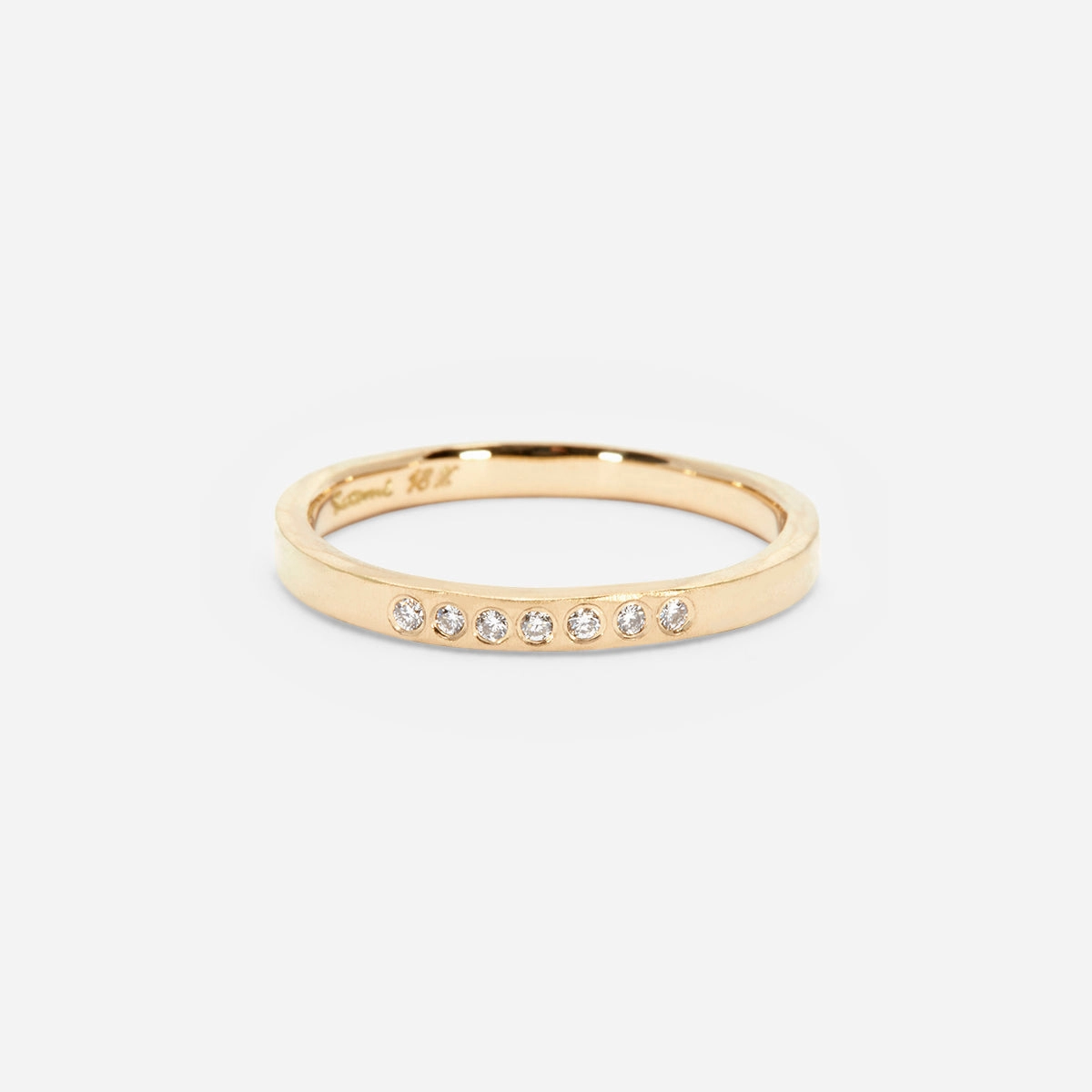 2.3mm Seven White Diamonds Band | R16001W