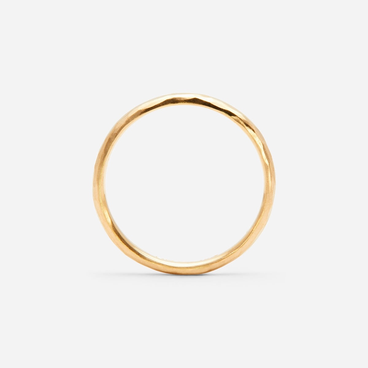2.5mm Half Round Hammered Band | R18001