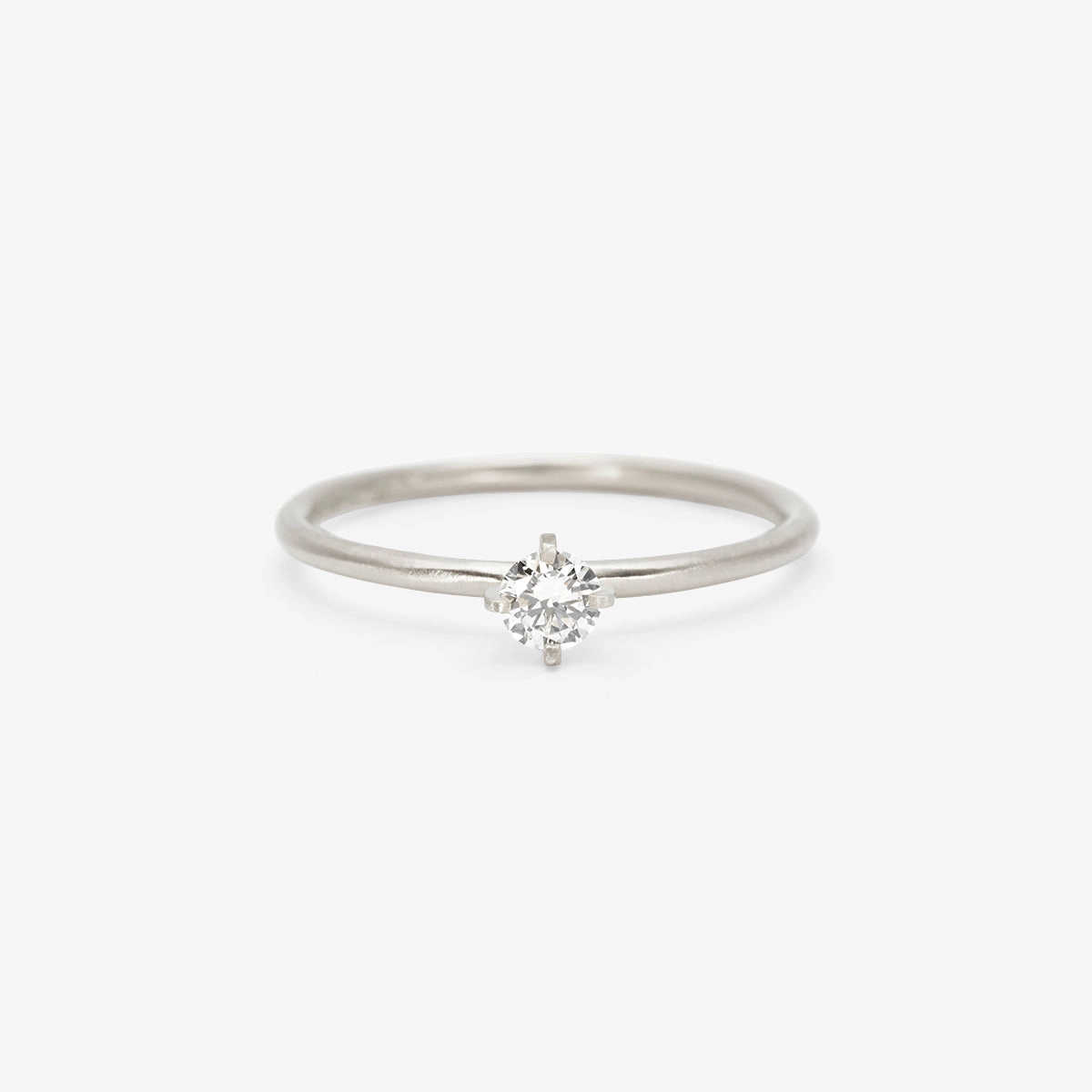 3.5mm White Diamond Noble Ring | R11703W
