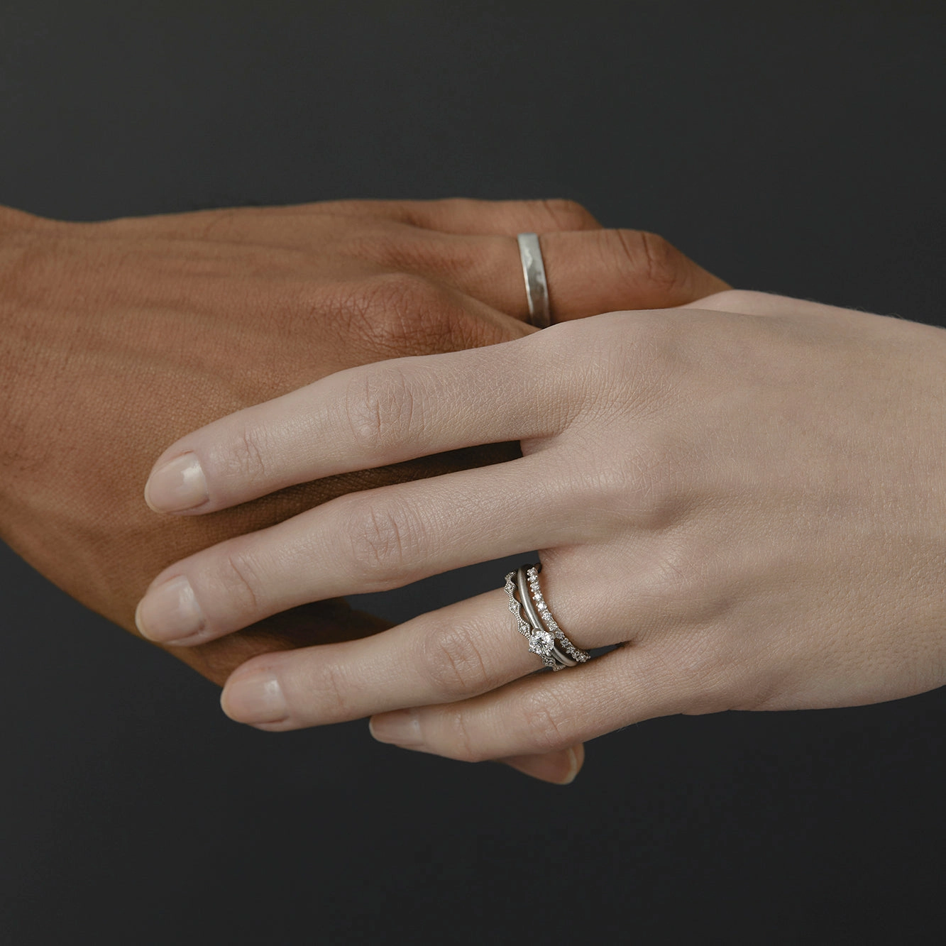 3.7mm Signature Hammered Band | MR0101
