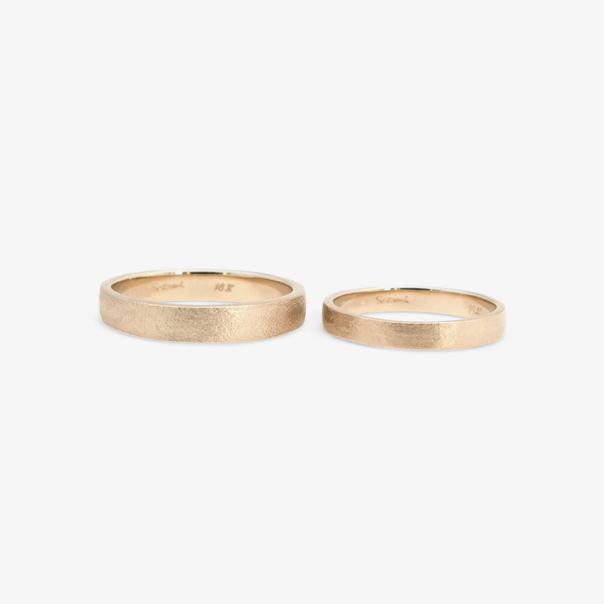 3.7mm Square Gilded Band | MR0116