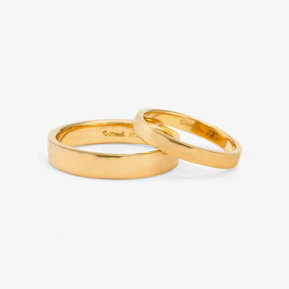 4.2mm Signature Hammered Band | MR0107