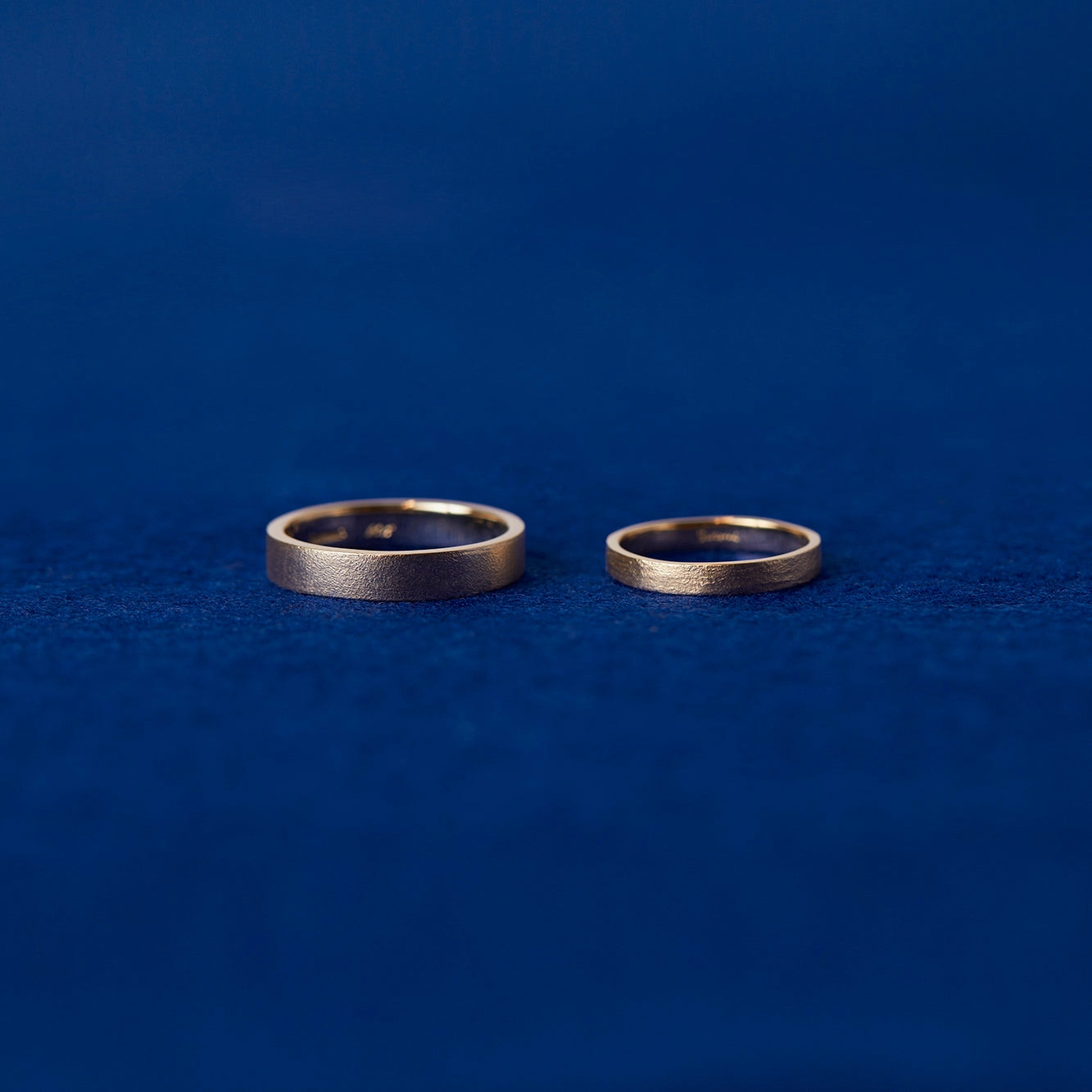 4.2mm Square Gilded Band | MR0117