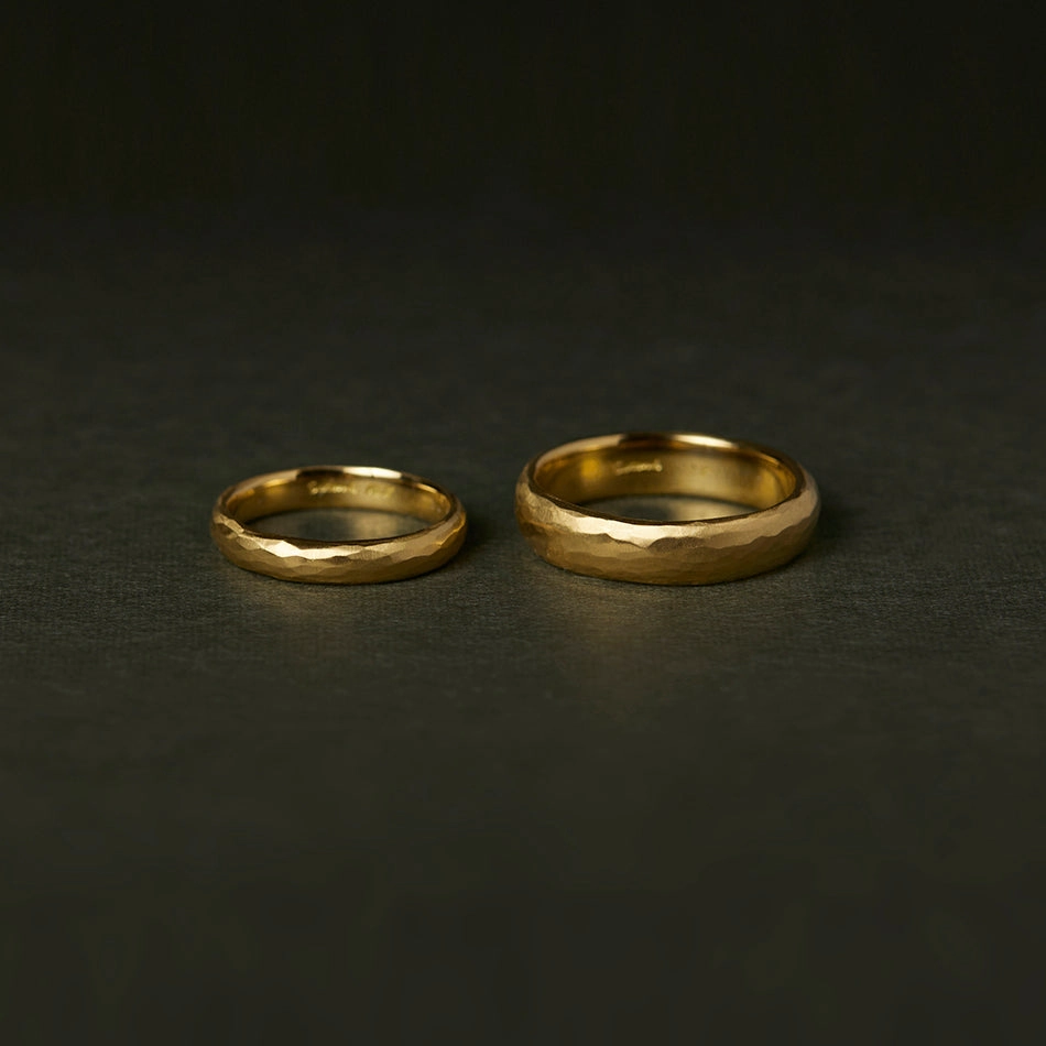 5.3mm Half Round Hammered Band | MR0136