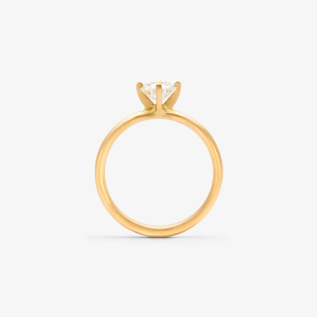5.6mm White Diamond Noble Ring | R11707W