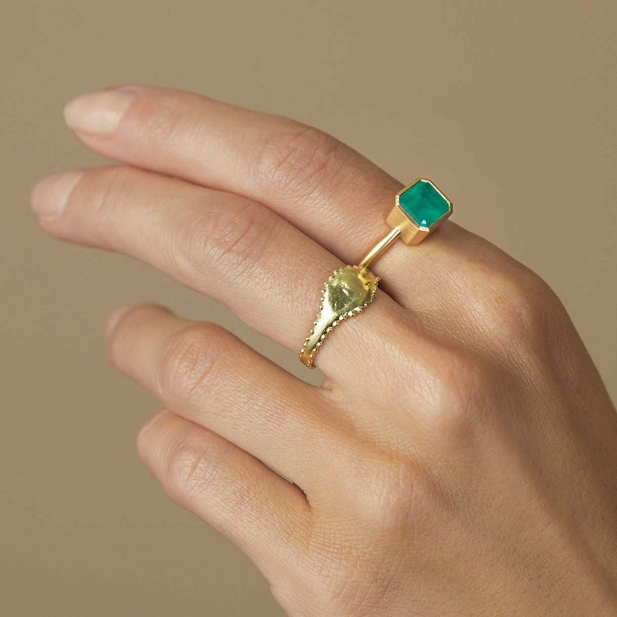 Beaded Signet Ring | R23001