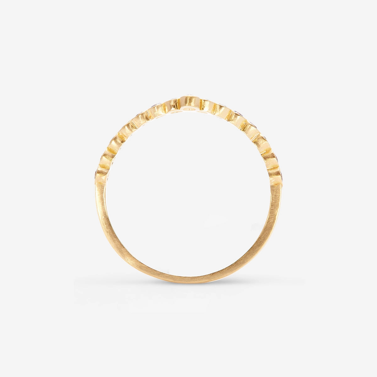 Brown Diamond Cresting Circle Band | R11501BR
