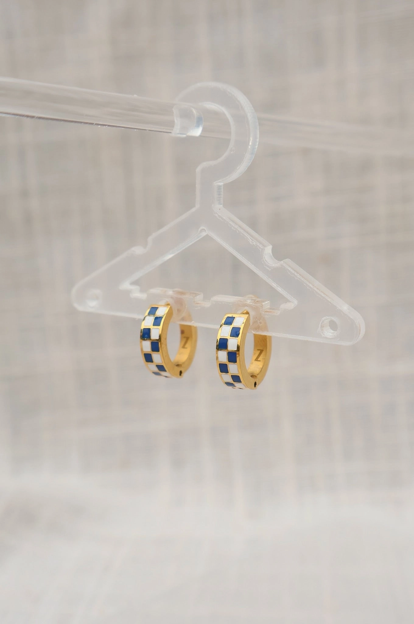 Checkered Hoops