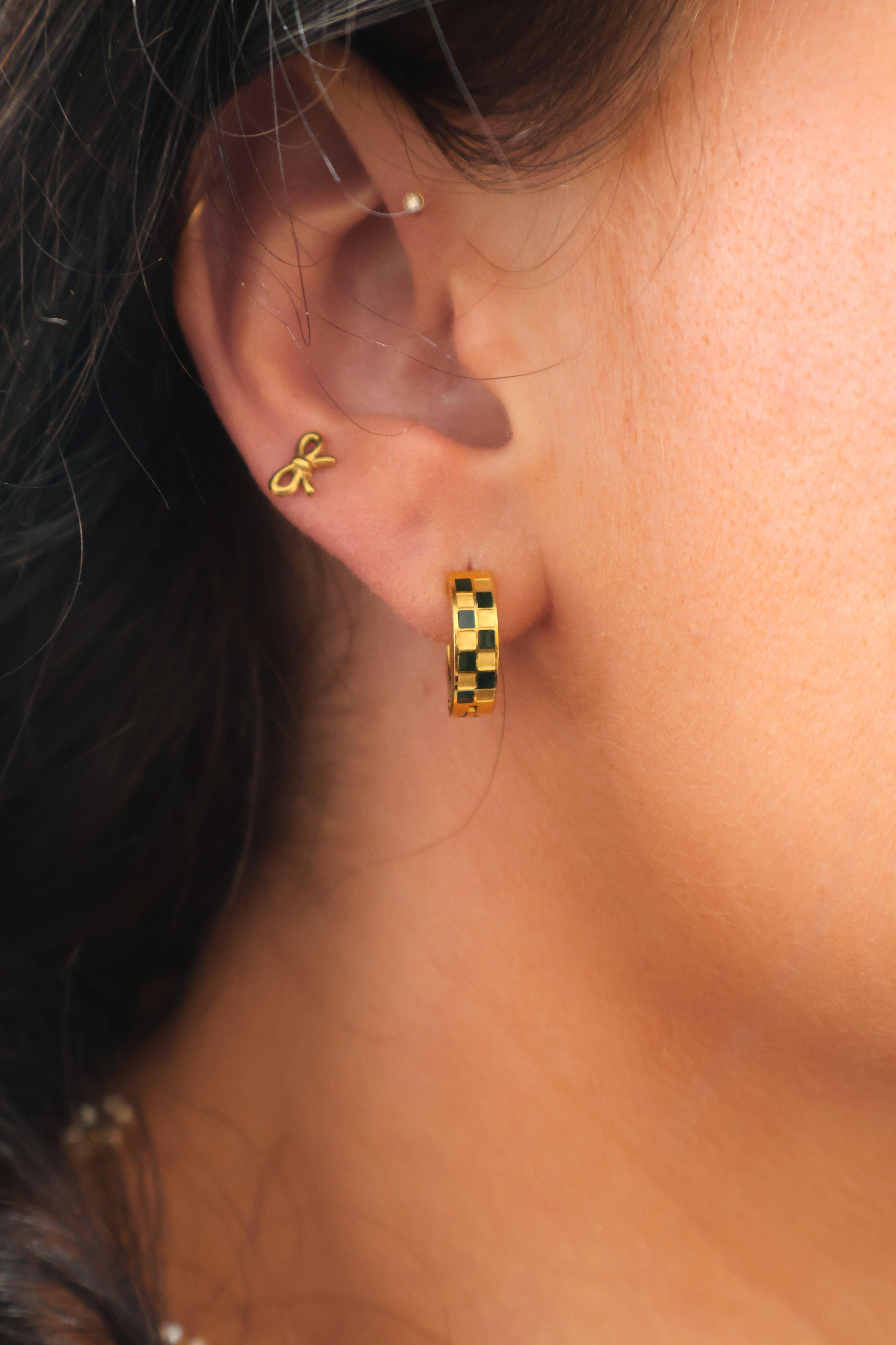 Checkered Hoops