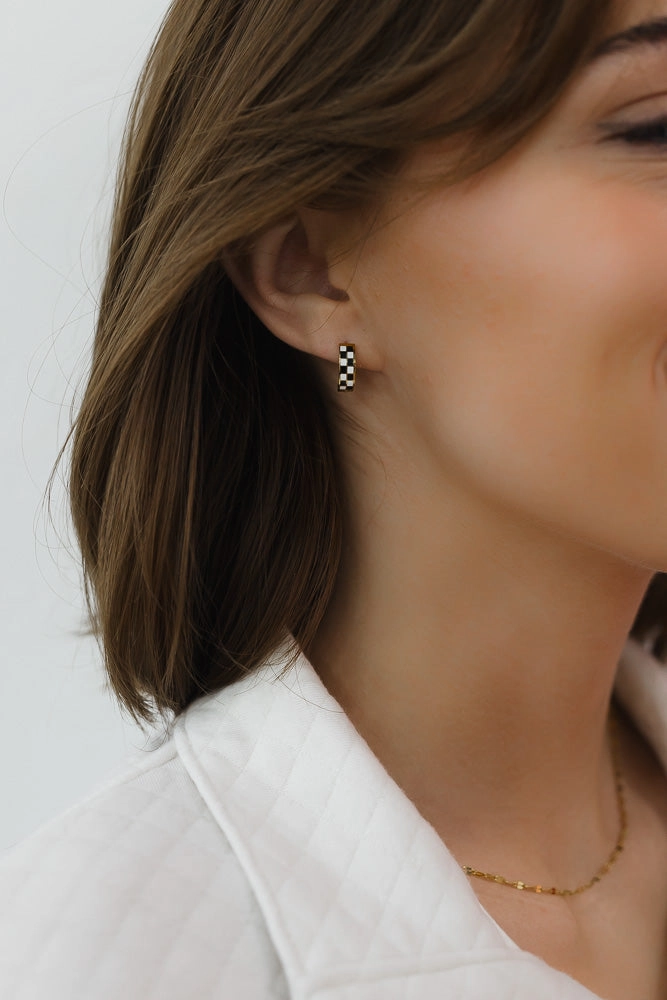 Checkered Hoops