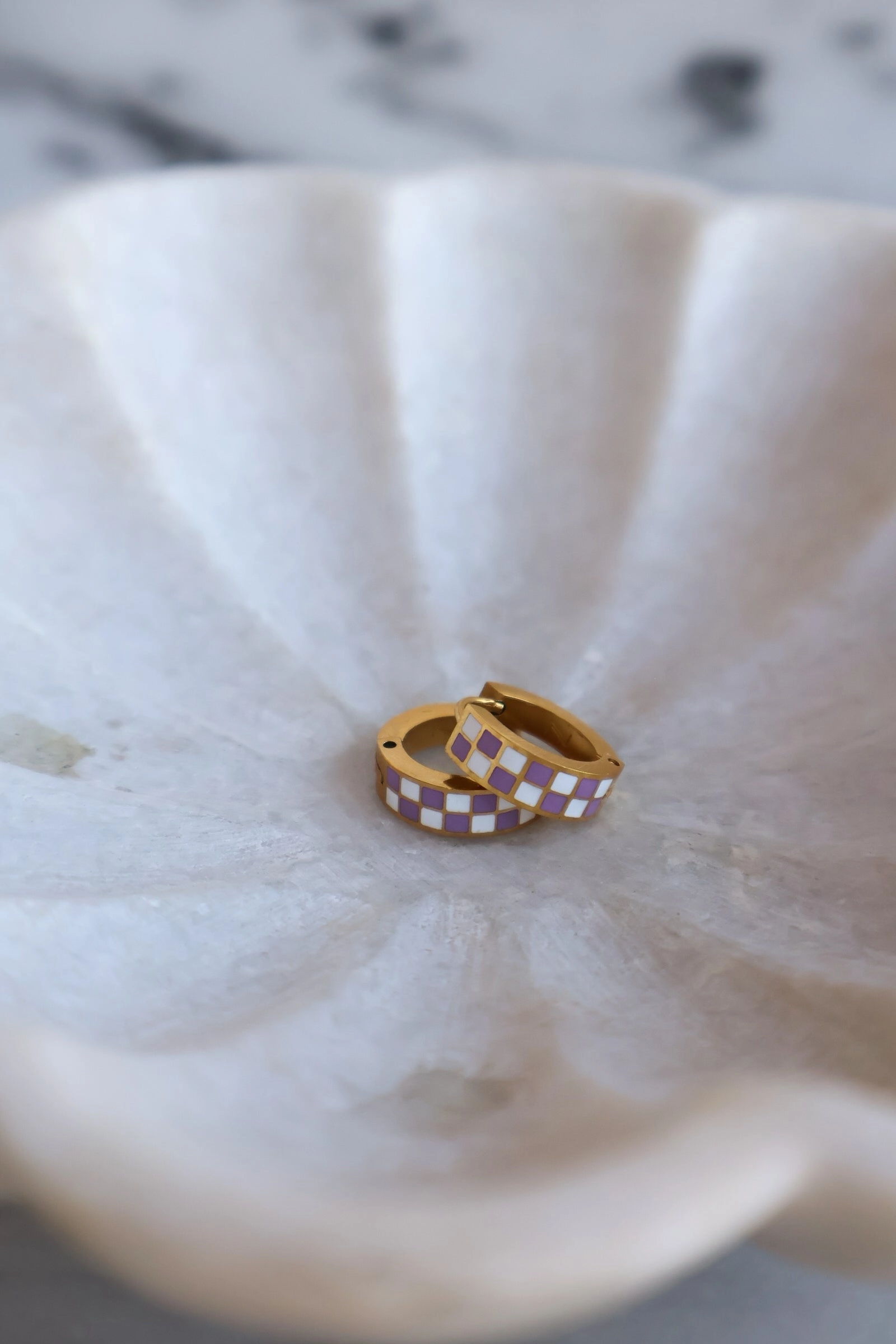 Checkered Hoops