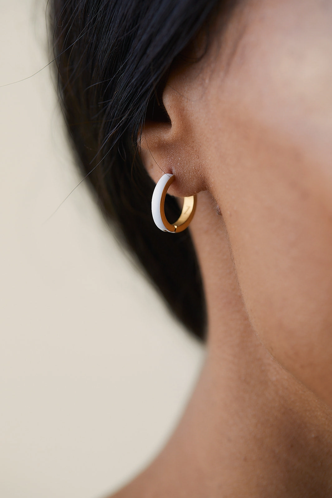 Enamel Zaana Mini Hoops