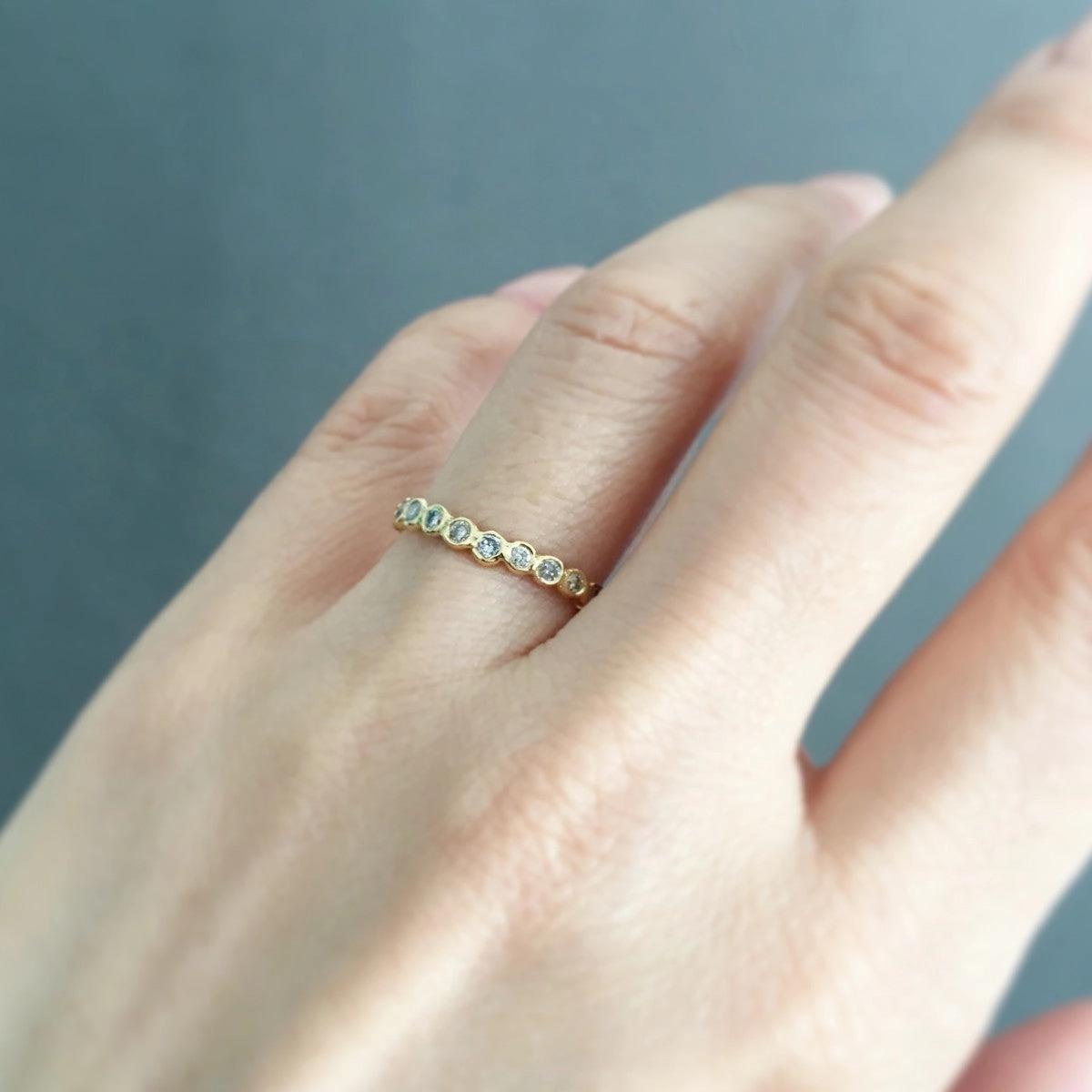 Gray Diamond Circle Eternity Band | R1101GY
