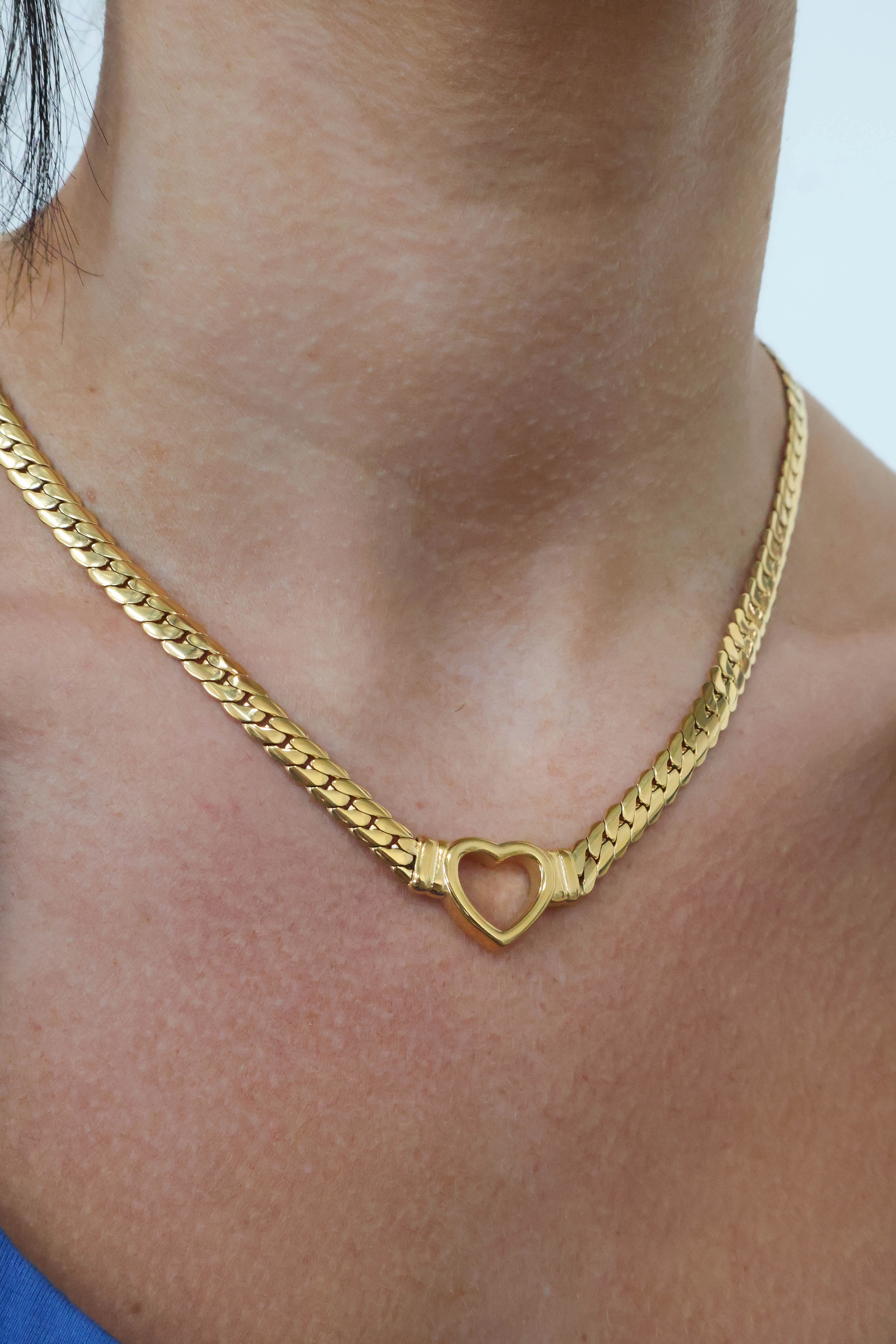 Heart Outline Chain Necklace