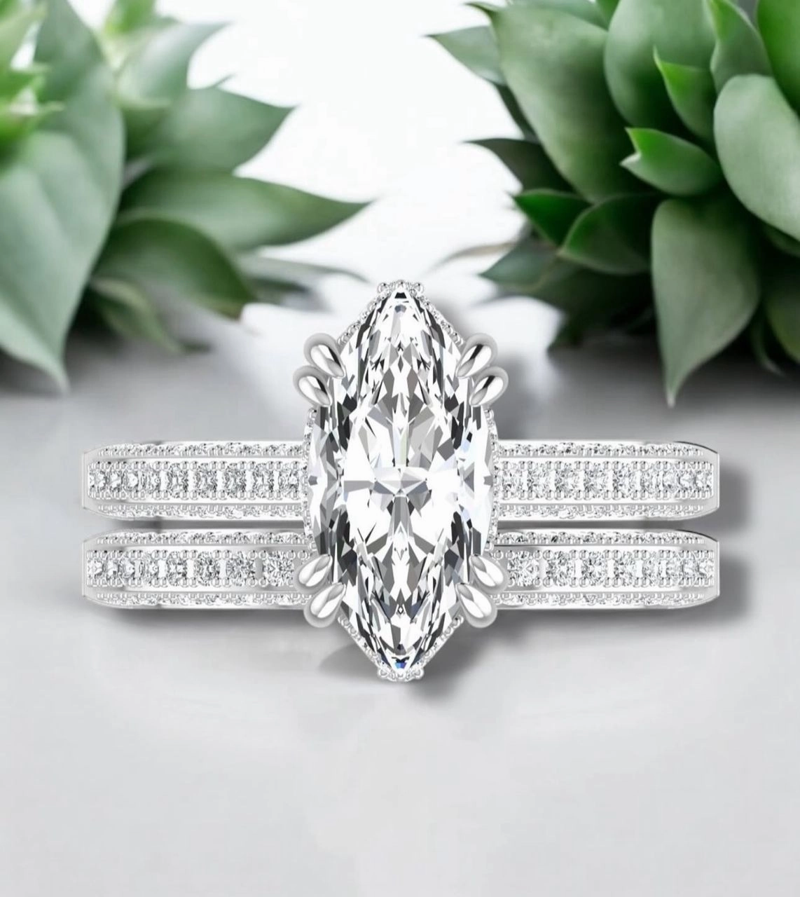 Julia Marquise Moissanite Bride Set in 18K Gold