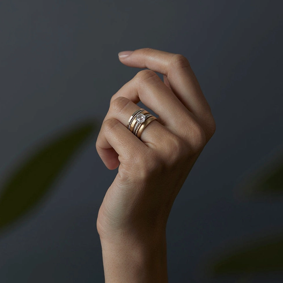 Little Pyramid Ring | R5001