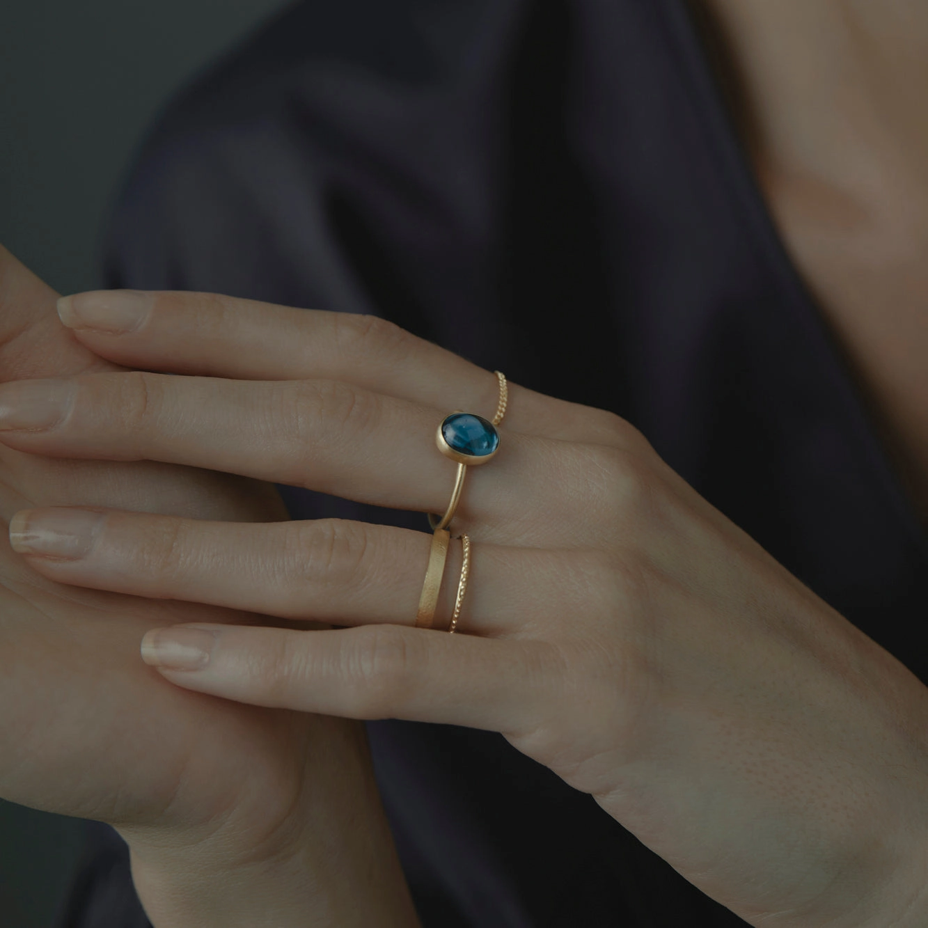 London Blue Topaz Glac Ring | R12001BT