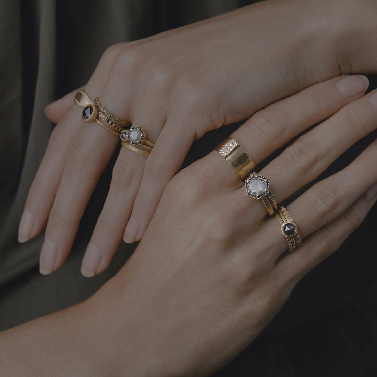 Slim Summit Band | R10601
