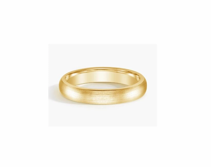 Thick 4MM Band in 18K Gold