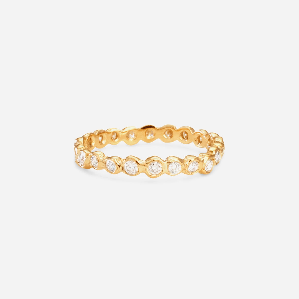 White Diamond Circle Eternity Band | R1101W