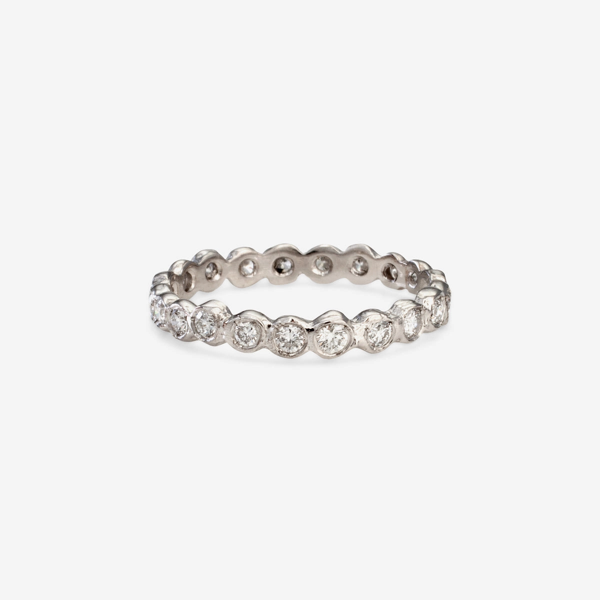 White Diamond Circle Eternity Band | R1101W
