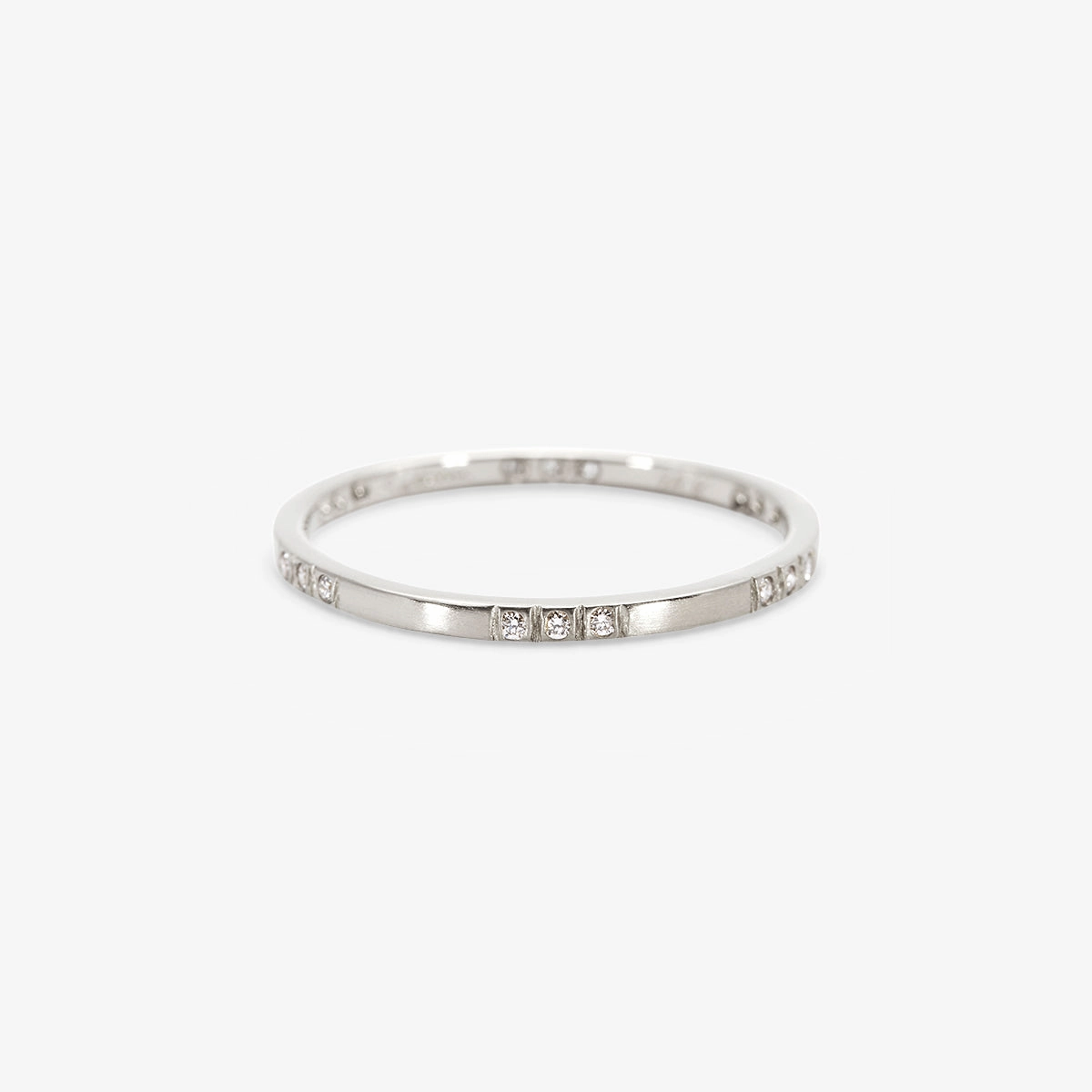 White Diamond Spaced Band | R8301W